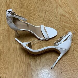 NWT New York & Company 
Strappy White High Heels
Size 8